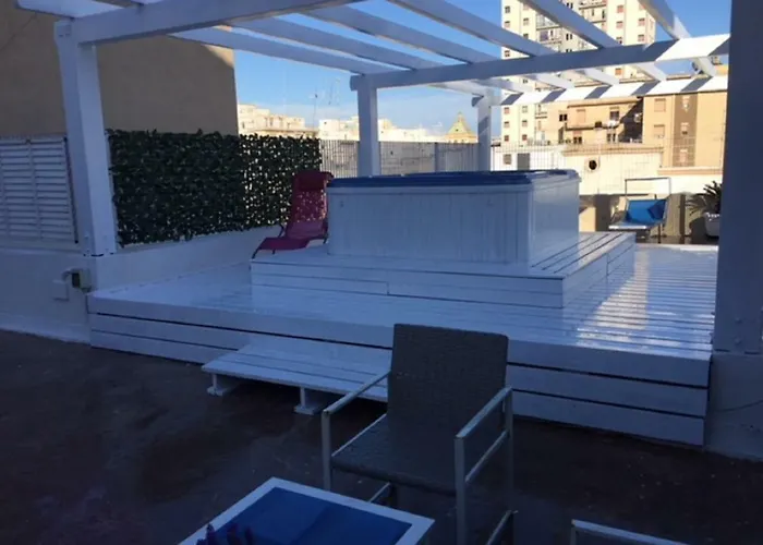 Palazzo Diaz Bed & Breakfast 4*